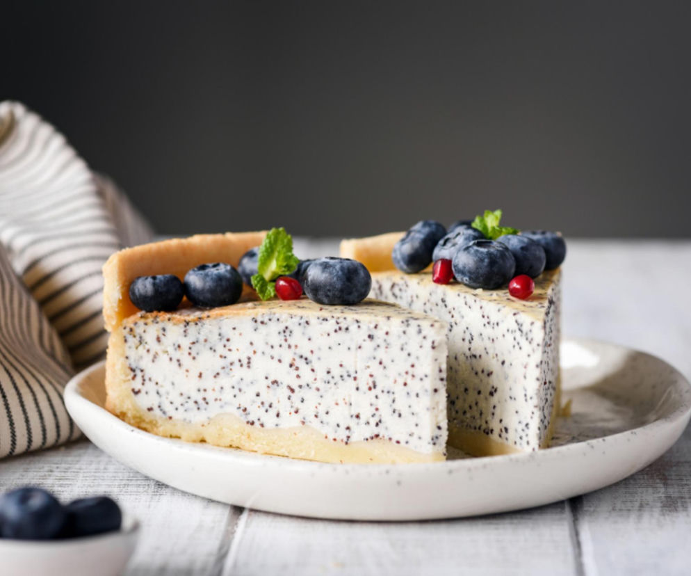 Niezwykły świąteczny sernik z makiem. Kremowy, pachnący i absolutnie obłędny