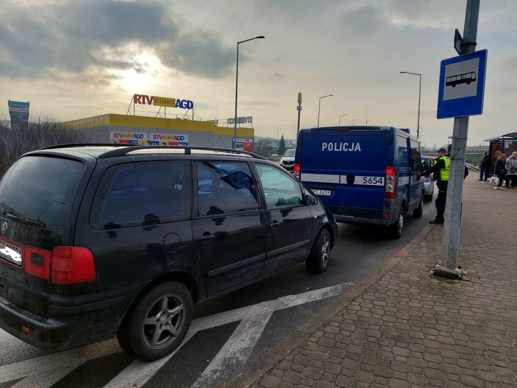 Potrącenie pieszego przy Targowicy w Starachowicach