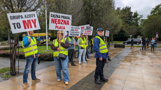 Pikieta przed Grupą Azoty