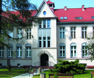 Nagroda w kategorii obiekty ochrony zdrowia i opieki społecznej za modernizację obiektów Szpitala Miejskiego im. Jana Garduły, Świnoujscie, ul. Mieszka I 7