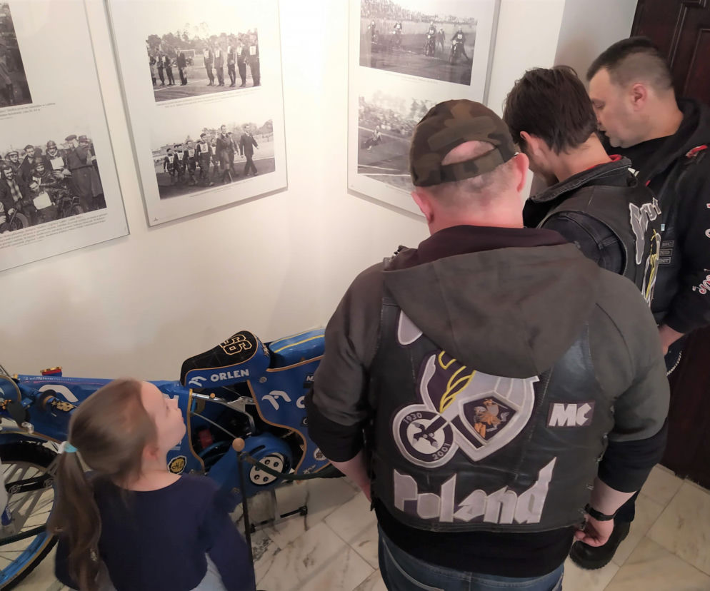 Historia żużla. Czarny sport w Siedlcach - wernisaż nowej wystawy o historii motoryzacji w Siedlcach