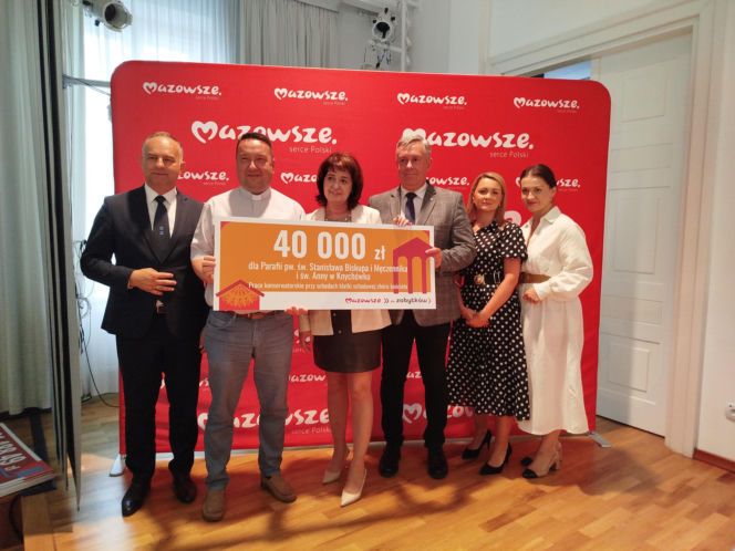 Będą remonty dróg, renowacja zabytków czy inwestycje wodno-kanalizacyjne. Ponad 18 mln zł z budżetu Mazowsza na inwestycje w powiecie siedleckim