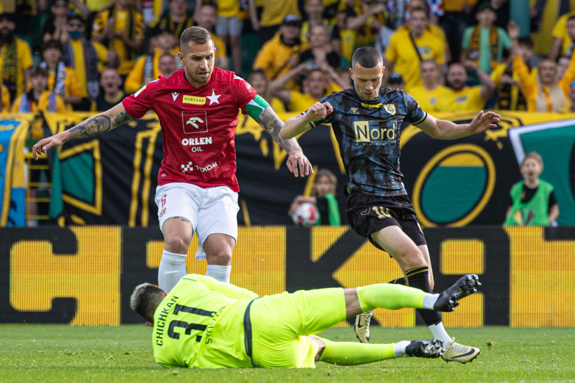 GKS Katowice rzucił Wisłę Kraków na kolana. Gospodarze wygrali 5:2 