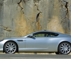 Aston Martin DB9 Coupe