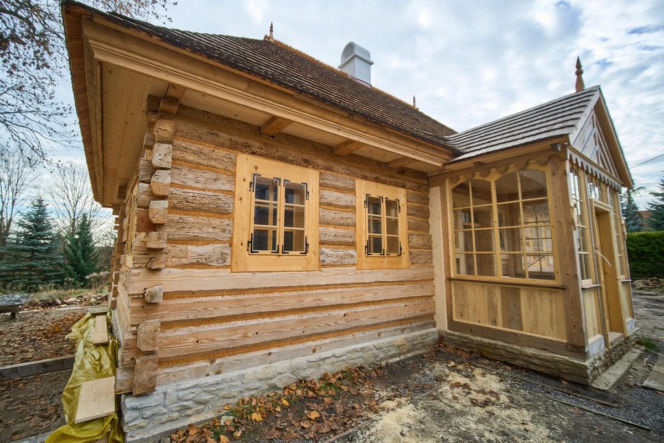 Sławków. Wikarówka po renowacji wygląda niesamowicie