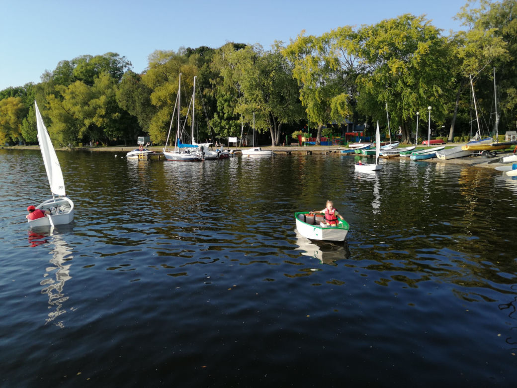 Szczecineckie "Koniczynki" na zajęciach żeglarskich