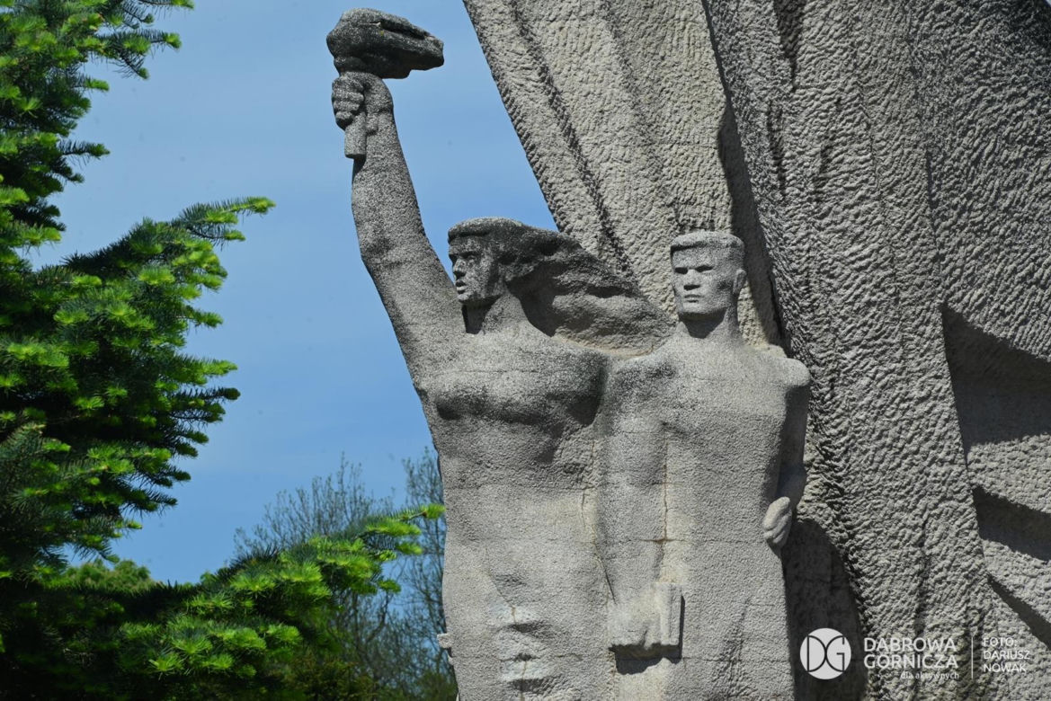 Dzięki niezłomności dąbrowiaków pomnik można podziwiać do dzisiaj