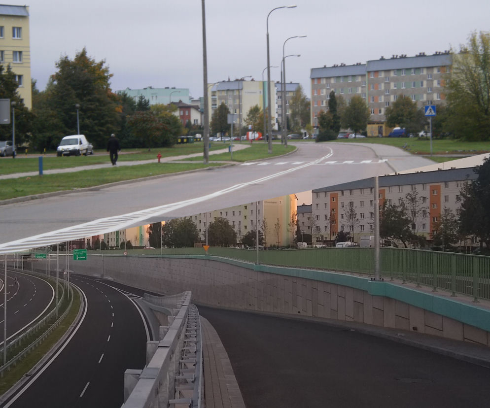 Co było przed Trasą Niepodległości? Zobacz PORÓWNANIE! Różnica jest OLBRZYMIA [ZDJĘCIA]
