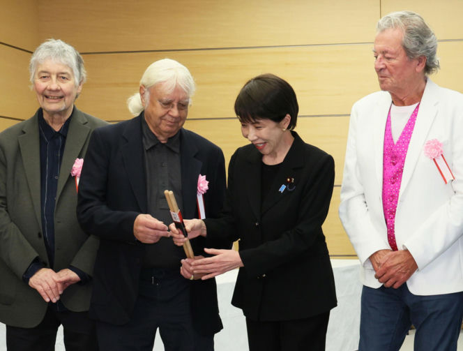 Deep Purple spotkali się z premier Japonii! “Jesteście moimi Bogami”