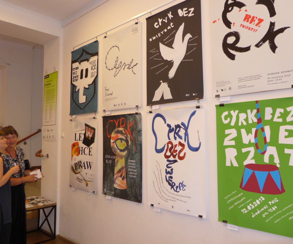 Autorami plakatów są studenci grafiki z Tarnowa