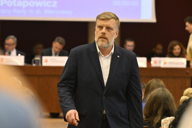 Wotum zaufania i absolutorium dla prezydenta Rafała Trzaskowskiego