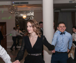 Studniówka 27 LO! Maturzyści na wielkim balu