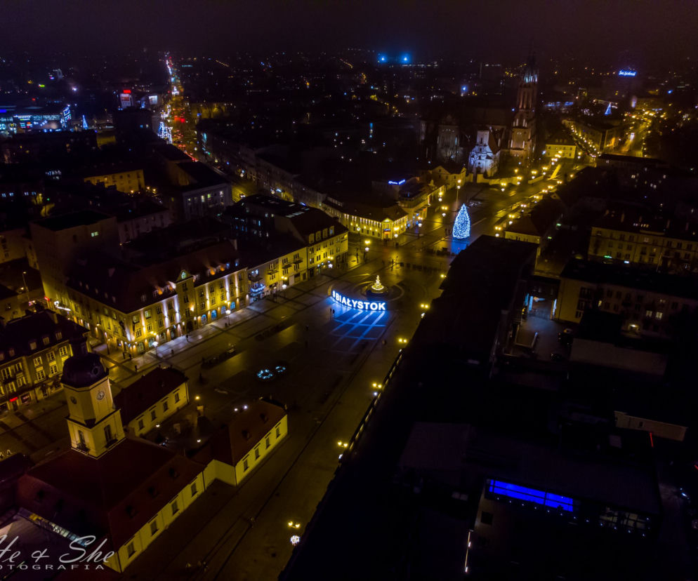 Białystok po zmroku. Niesamowite zdjęcie