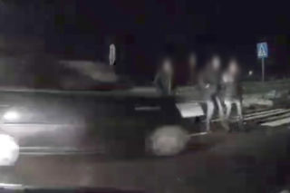 Dramat na przejściu dla pieszych. 40-latka potrąciła pieszą i odjechała