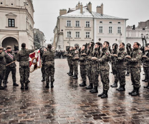 Terytorialsi złożyli przysięgę w Jarosławiu. 42 ochotników wypowiedziało słowa roty [Zdjęcia]