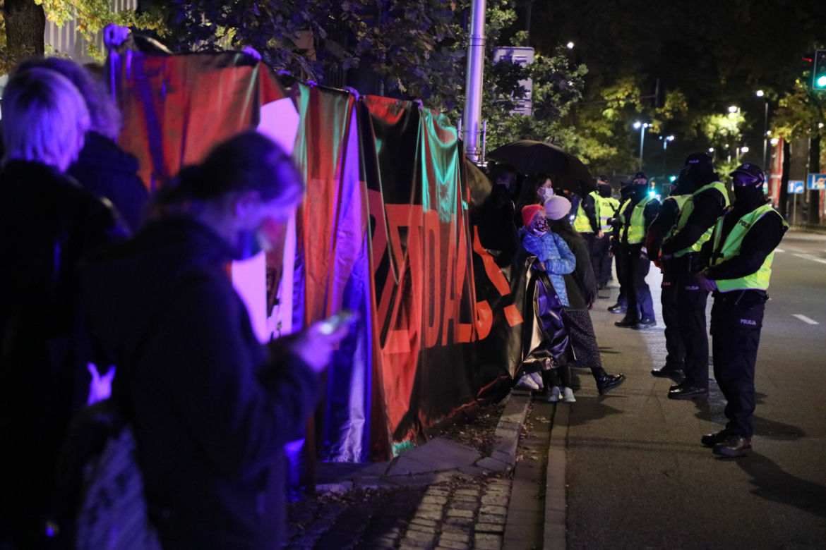 Protest kobiet w Warszawie