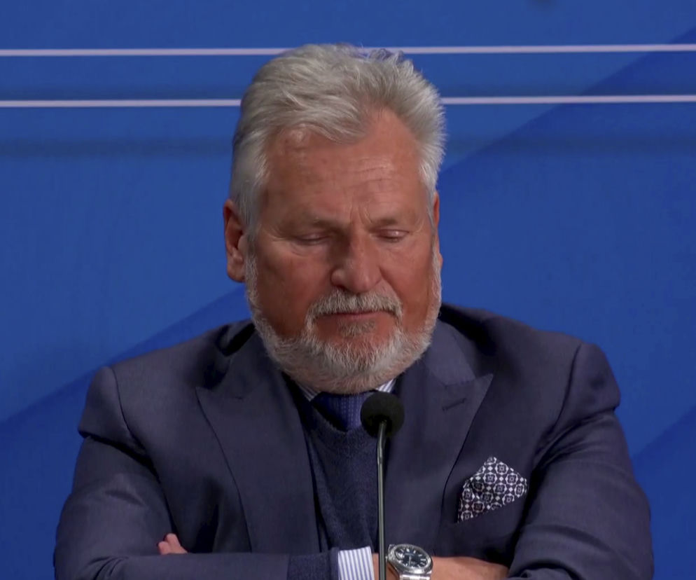  Kwaśniewski mocno opalony 