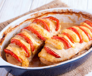 Piersi kurczaka hasselback: instrukcja krok po kroku