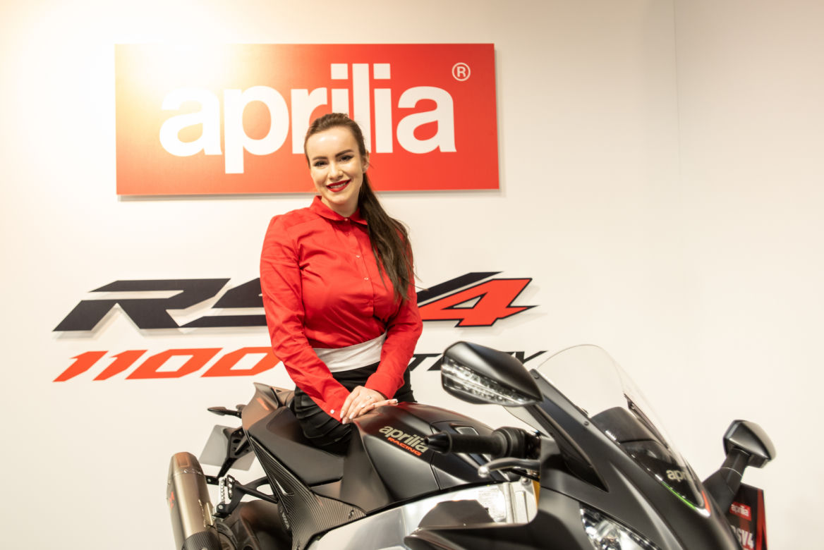hostessy na Warsaw Motorcycle Show 2019 - GALERIA