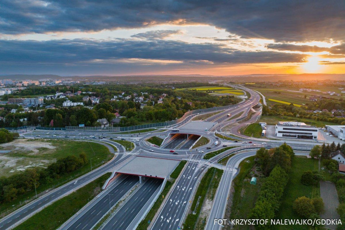 Tunel w Zielonkach na północnej obwodnicy Krakowa