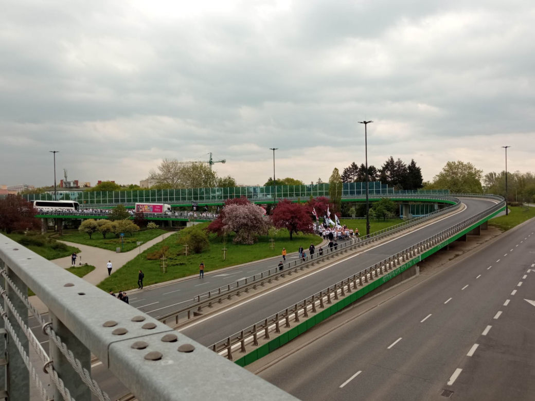 Przemarsz kibiców Legii Warszawa na PGE Narodowy