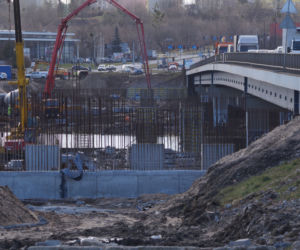 Trwa budowa mostów nad Brdą w Bydgoszczy. Sprawdzamy, jak przebiegają prace
