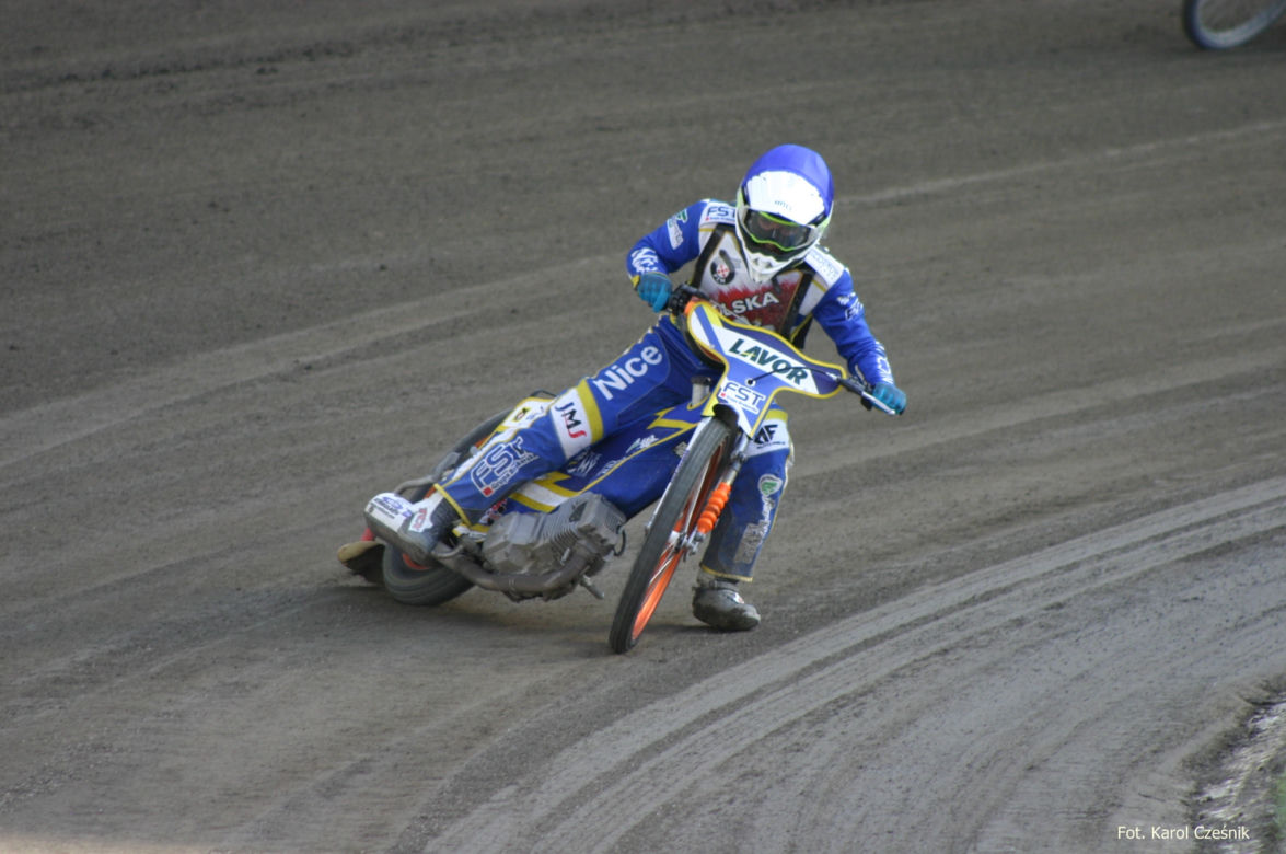Zaplecze Kadry Juniorów na Motoarenie. Młodzieżowcy rywalizowali w Toruniu - dzień 2