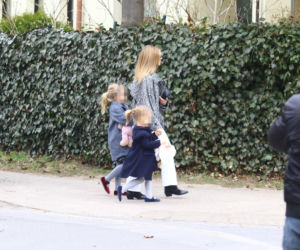 Kasia Tusk z córkami z koszyczkiem przyjechali do Donalda