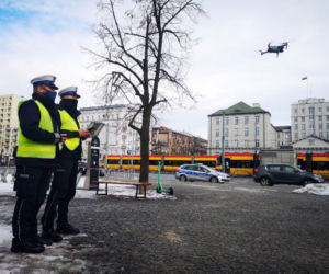 Dron w powietrzu, to patrol za rogiem!