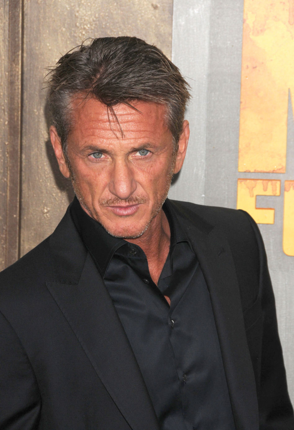 Sean Penn Hollywoodzki gwiazdor na wojnie