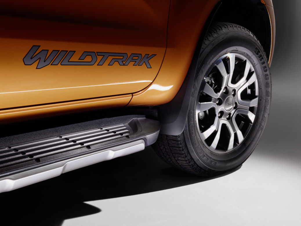 Ford Ranger lifting 2015