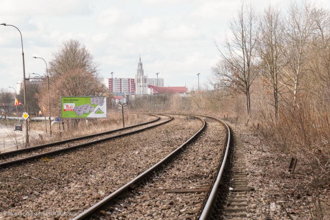 Białystok. Pęknięta szyna i wykolejony pociąg.. Katastrofa z 1989 roku mogła zabić tysiące ludzi