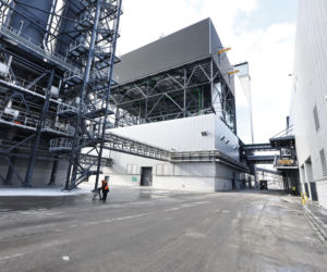 Spalarnia śmieci w Warszawie to teraz Warszawska Wytwórnia Energii. Zdjęcia ze środka wielkiego zakładu