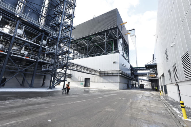 Spalarnia śmieci w Warszawie to teraz Warszawska Wytwórnia Energii. Zdjęcia ze środka wielkiego zakładu