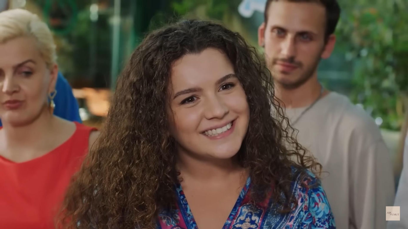 Melis zorganizuje widowiskowe przyjęcie… w miejscu, w którym pracuje Zeynep