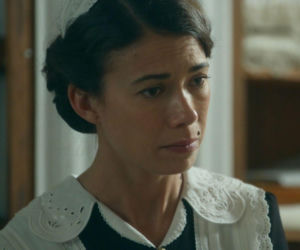 La promesa - pałac tajemnic, odcinek 341: Feliciano zdobywa się na odważny krok i prosi Teresę o rękę