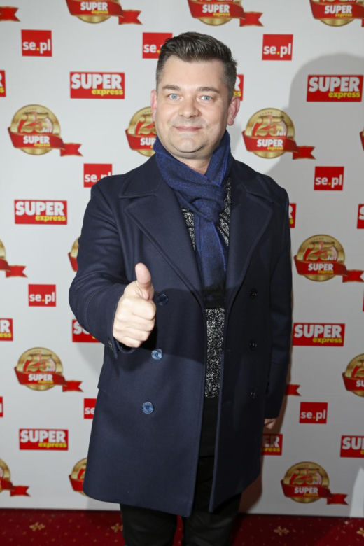 Tak przez lata zmieniał się Zenon Martyniuk. Co za metamorfoza! [GALERIA]