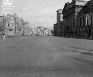 Powstanie Warszawskie. Te same miejsca w stolicy w 1944 roku i dziś