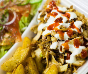 Najlepsze kebabownie w mieście! Sprawdźcie TOP 10 najlepszych kebabów w Warszawie [RANKING]