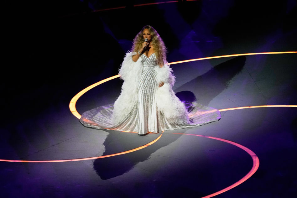  Mariah Carey 