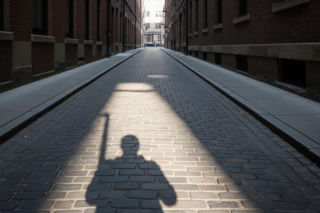 Atak nożownika w Ursusie. Dlaczego ofiara milczy?