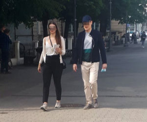 Rzeszowianie już nie chcą chodzić w maseczkach