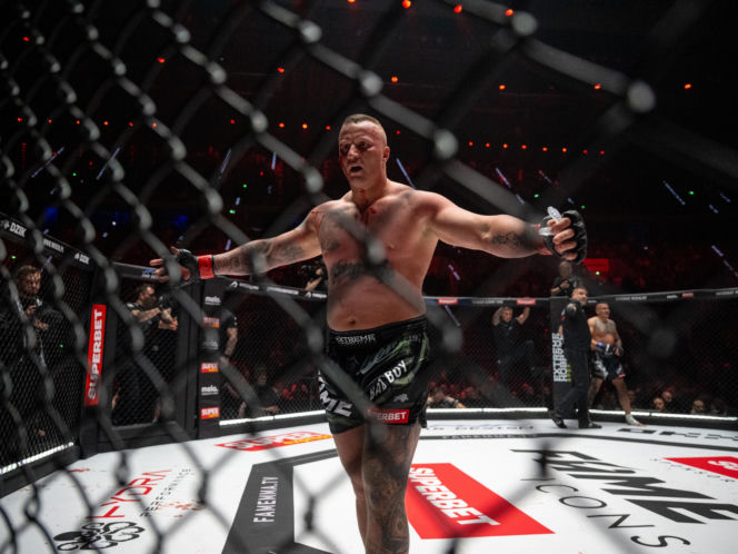 Denis Załęcki - Bartek Szachta na Fame MMA 30