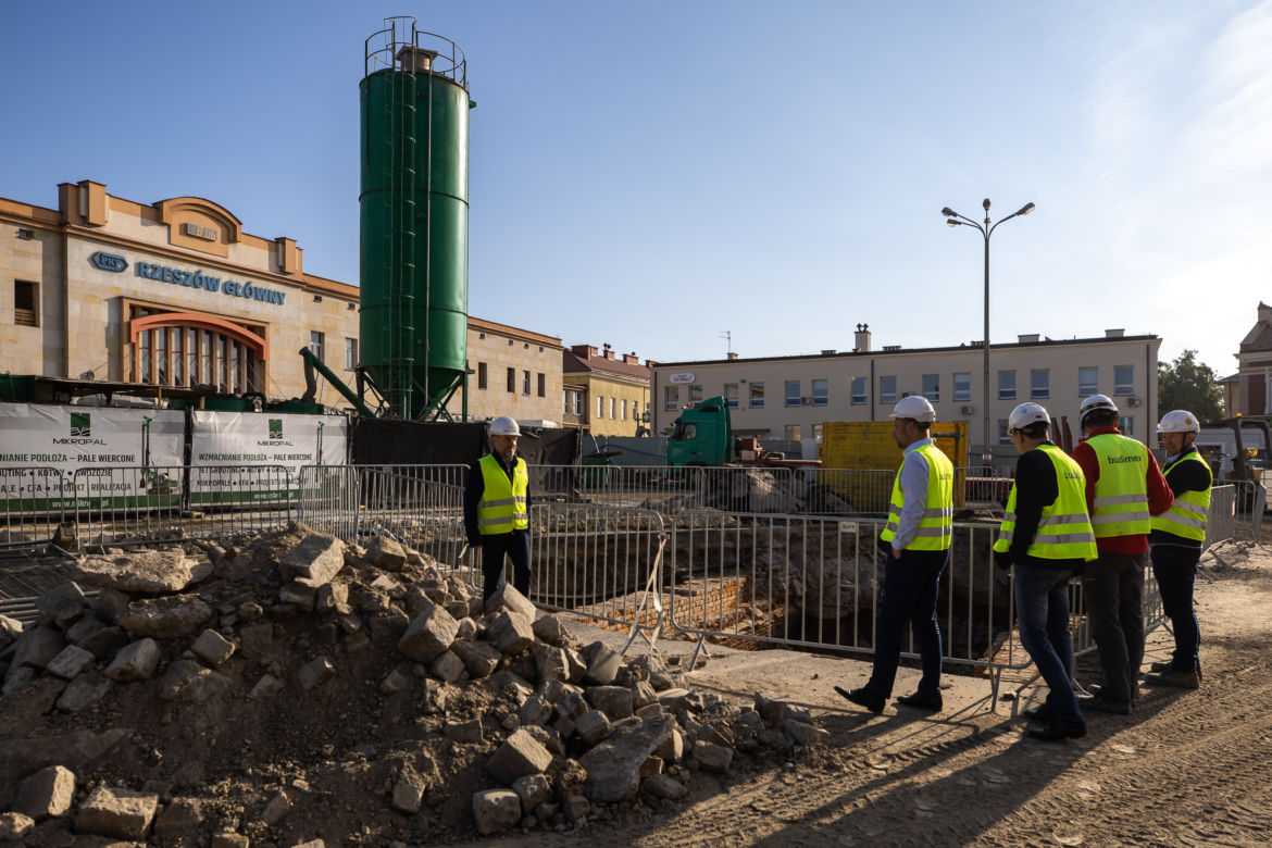 Budowa Rzeszowskiego Centrum Komunikacyjnego