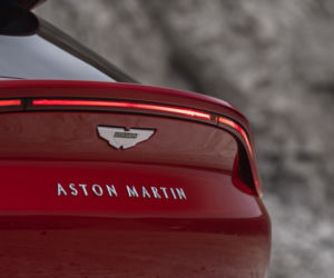 Aston Martin DBX (2020)