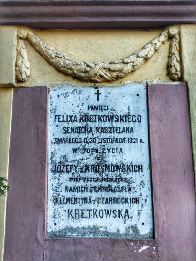 To jedno z najciekawszych miast w województwie łódzkim. W PRL-u stało się polską stolicą cebuli