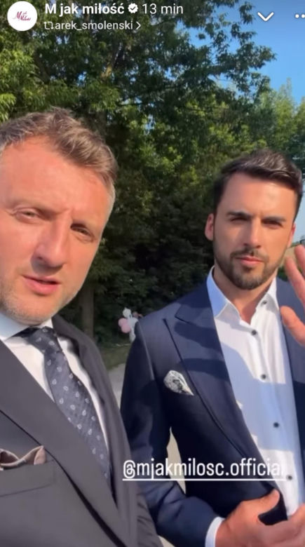 M jak miłość nowy sezon. Bartek (Arkadiusz Smoleński), Rafał (Jakub Kucner) na planie