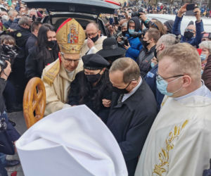 Ewa Krawczyk na pogrzebie męża Krzysztofa Krawczyka