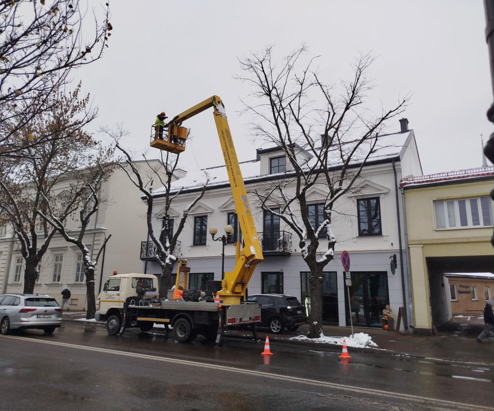 ulice miasta Siedlce rozświetlą świąteczne iluminacje