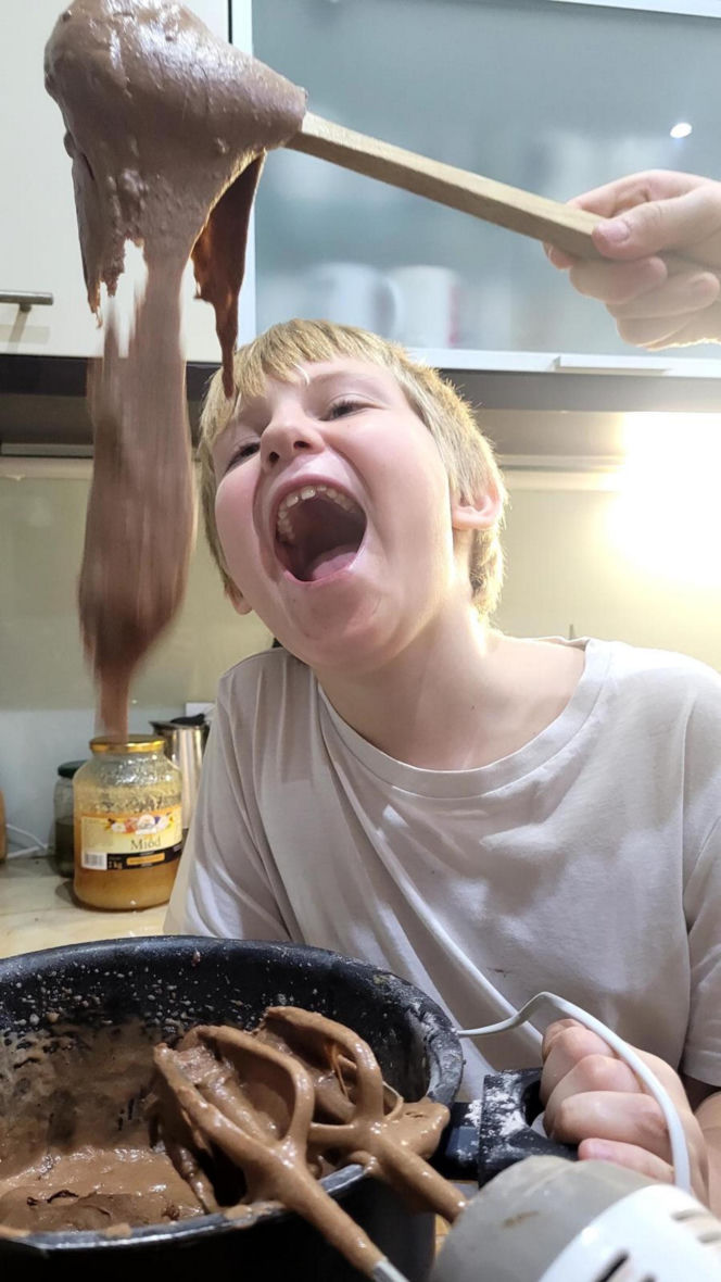 8-letni Dawid przestał oddychać w nocy. Na karetkę czekali 24 minuty